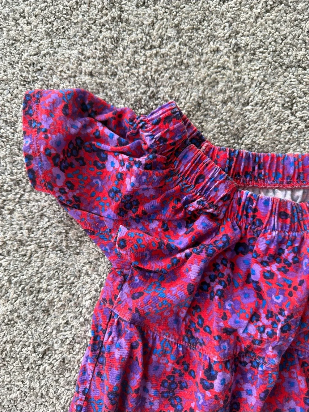 Gap 2T Girls' Magenta Floral Smocked Neck Dress